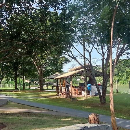 Flat Pontal Do Lago Caldas Novas Eksteriør billede