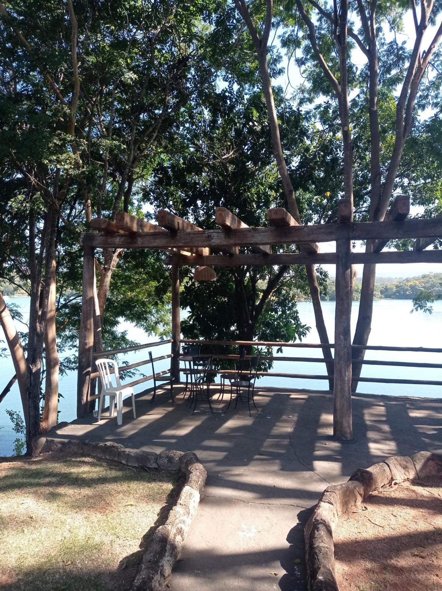 Flat Pontal Do Lago Caldas Novas Eksteriør billede